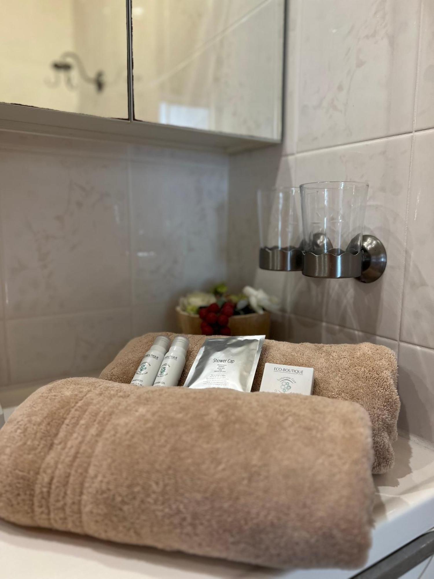 Hotel Fleur De Lys زيديلغيم المظهر الخارجي الصورة